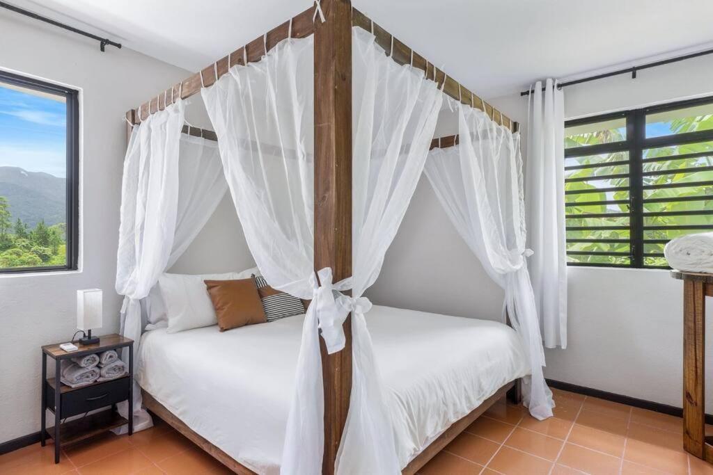 Casa De Campo En Orocovis Exteriér fotografie