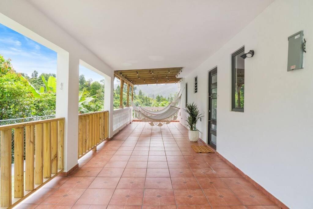 Casa De Campo En Orocovis Exteriér fotografie